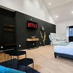 Ng Prestige - Lille L Trichon - Balneo - Netflix - Wifi 鲁贝
