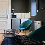 Ng Prestige - Lille L Trichon - Balneo - Netflix - Wifi * 鲁贝