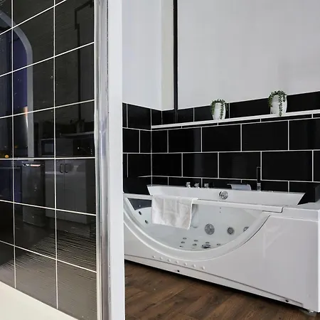 Appartement Ng Prestige - Lille L Trichon - Balneo - Netflix - Wifi